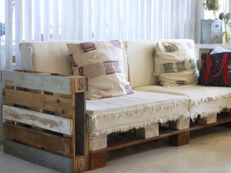 DIY Sofa aus Paletten