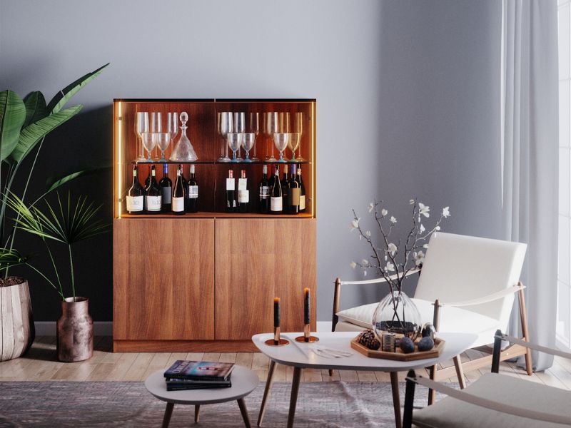 Modernes Weinregal mit Glasfronten im Wohnzimmer