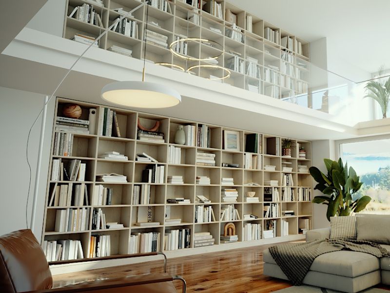 Großes Bücherregal auf zwei Ebenen im Wohnzimmer